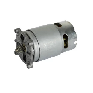 KIT04400