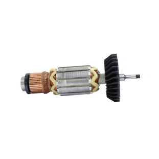 KIT08689