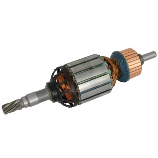 KIT09018